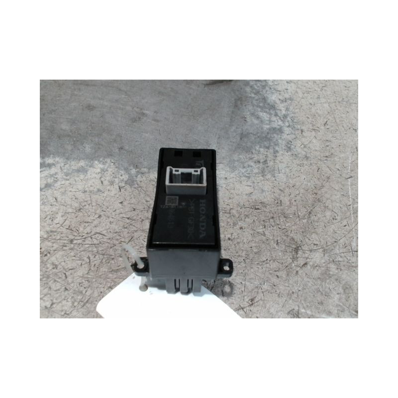 COMMANDE LEVE-GLACE PORTE ARD HONDA JAZZ