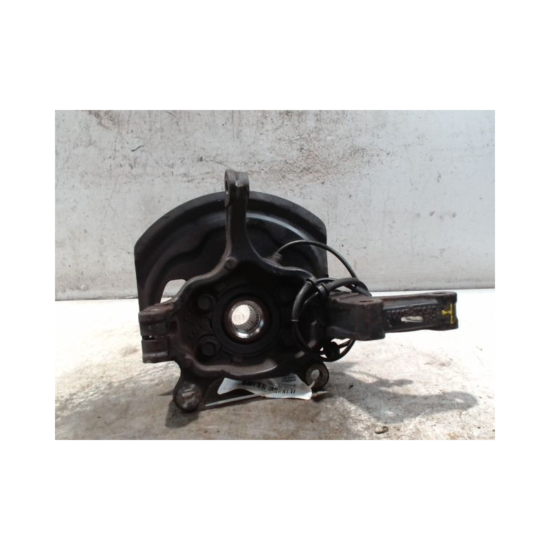 PIVOT AVANT GAUCHE NISSAN QHASQAI 2007-