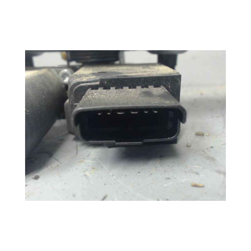 MECANISME+MOTEUR LEVE-GLACE ARRIERE DROIT PEUGEOT 2008