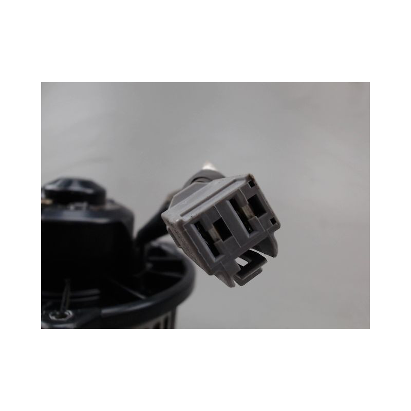 MOTEUR VENTILATEUR CHAUFFAGE TOYOTA RAV4