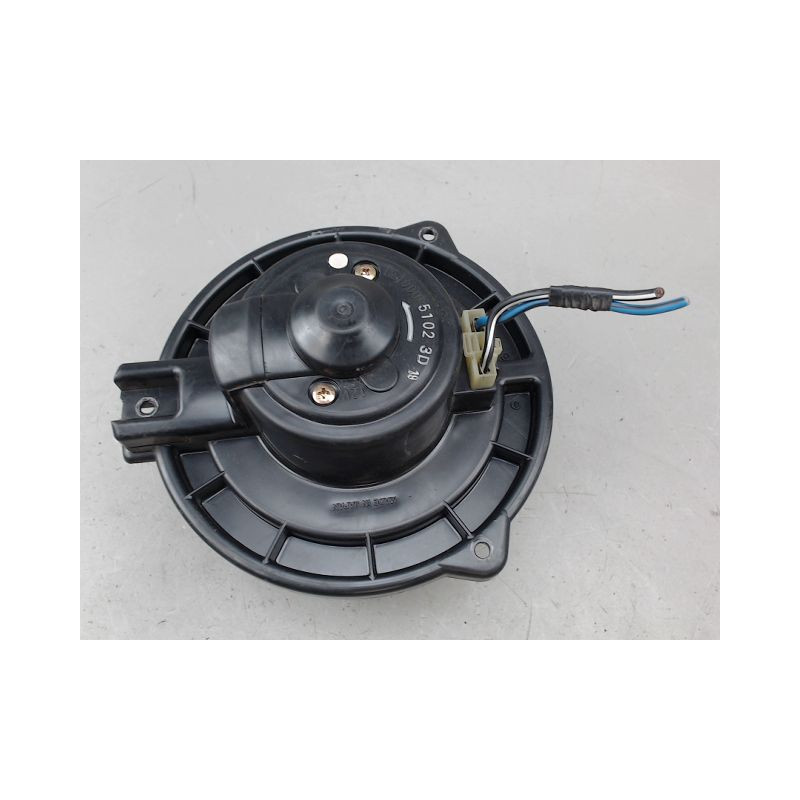 MOTEUR VENTILATEUR CHAUFFAGE MITSUBISHI PAJERO