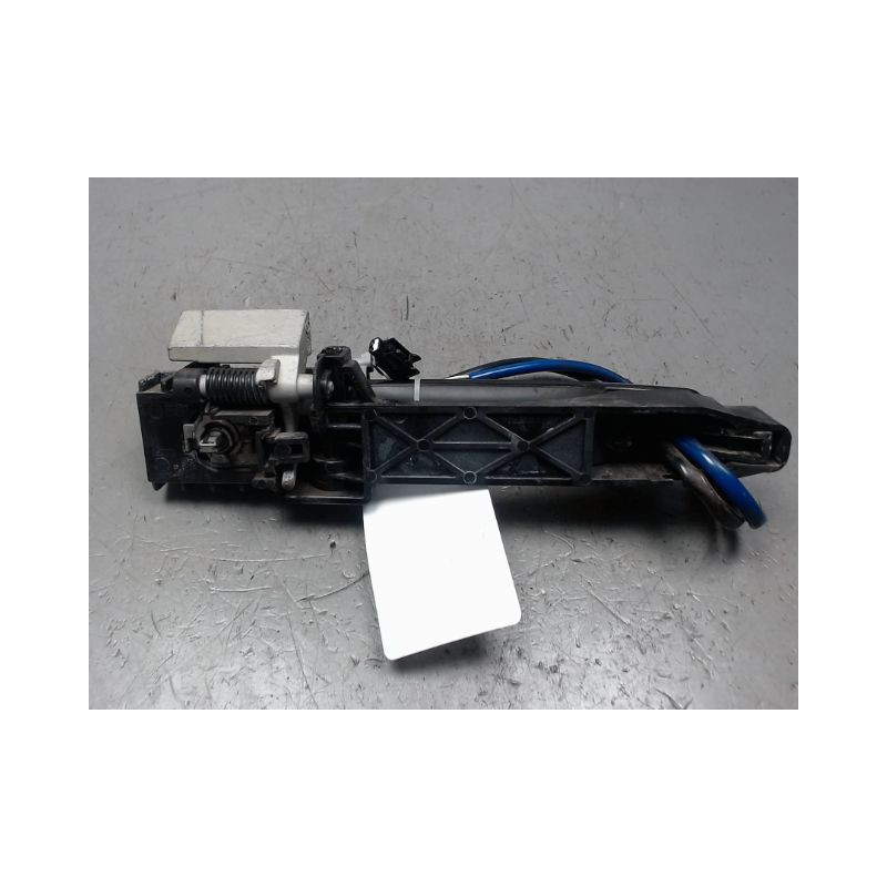 POIGNEE EXTERIEURE PORTE AVANT GAUCHE NISSAN QHASQAI 2007-