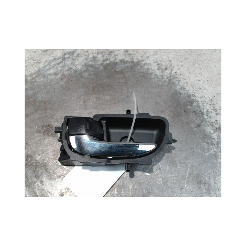 POIGNEE INTERIEURE PORTE AVANT GAUCHE CITROEN C1 5P