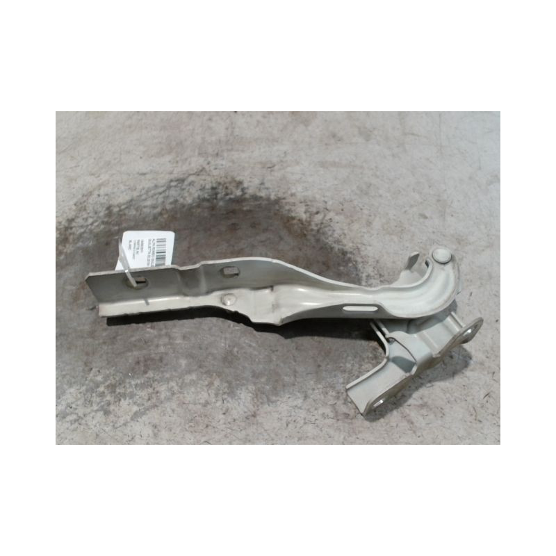COMPAS DROIT CAPOT ALFA ROMEO GUILIETTA 2010-