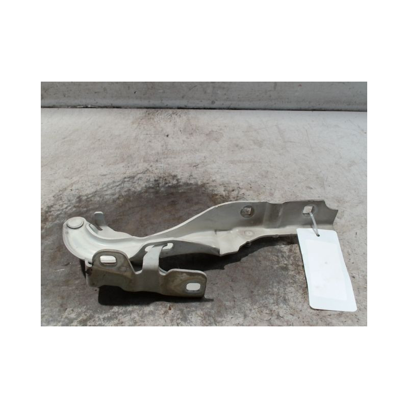 COMPAS GAUCHE CAPOT ALFA ROMEO GUILIETTA 2010-