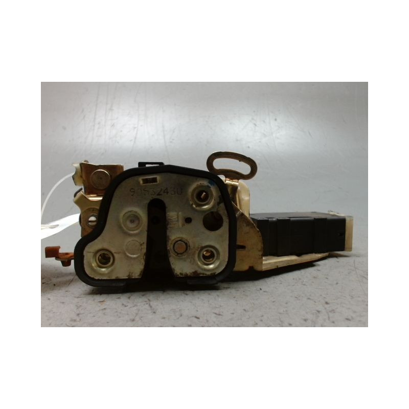 SYSTEME CONDAMNATION AVANT DROIT OPEL ASTRA BREAK 94-98