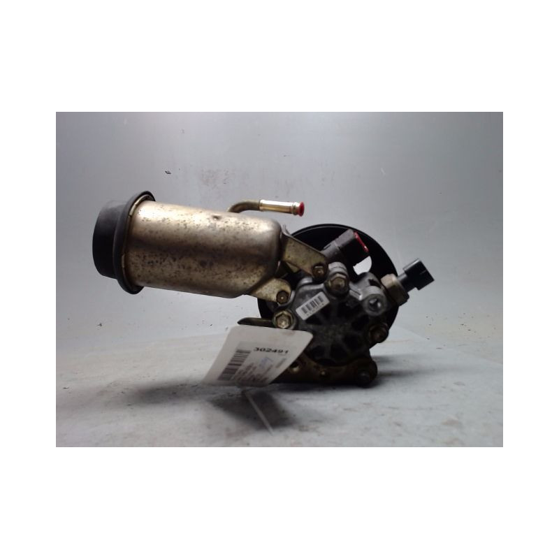 POMPE DIRECTION ASSISTEE TOYOTA YARIS VERSO 2003-