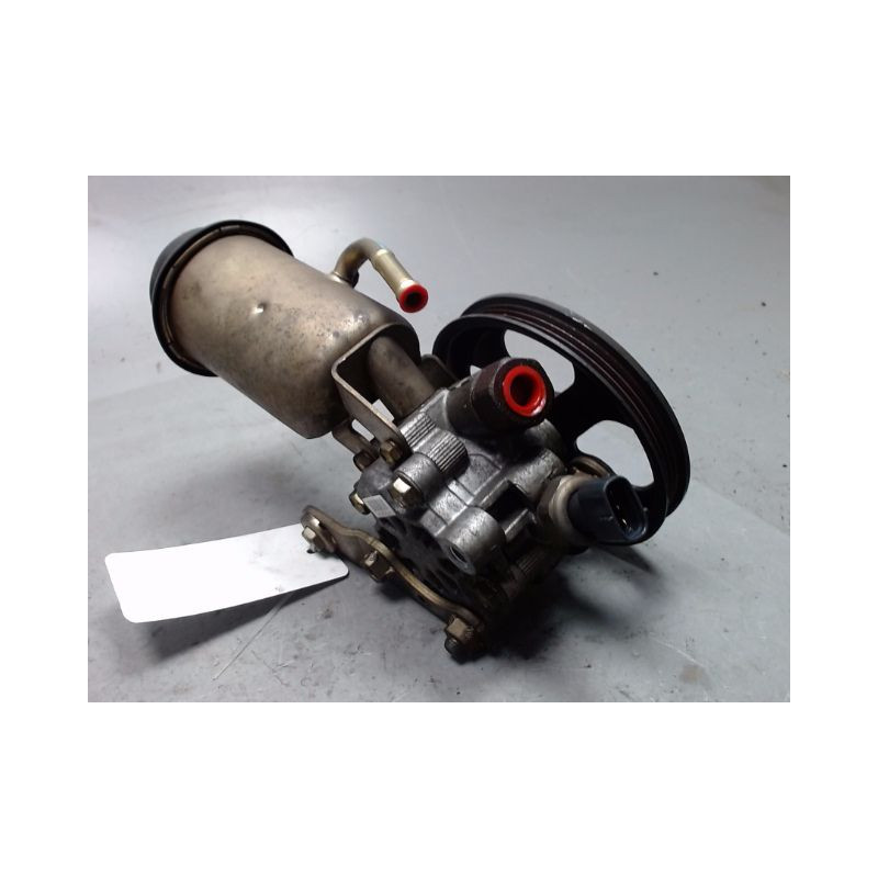 POMPE DIRECTION ASSISTEE TOYOTA YARIS VERSO 2003-