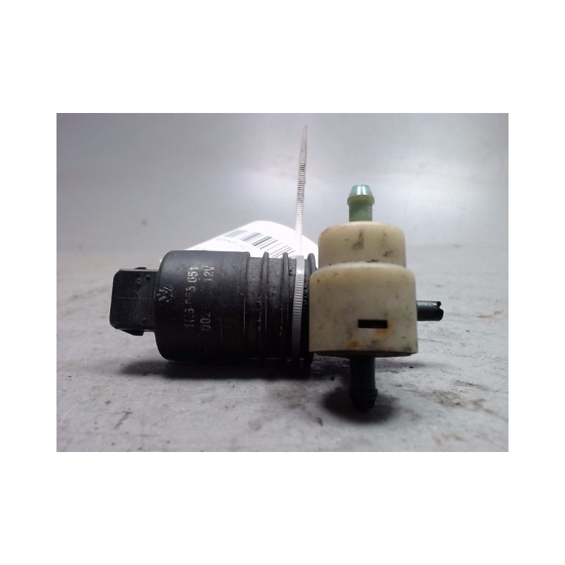 POMPE LAVE-GLACE AVANT VOLKSWAGEN GOLF
