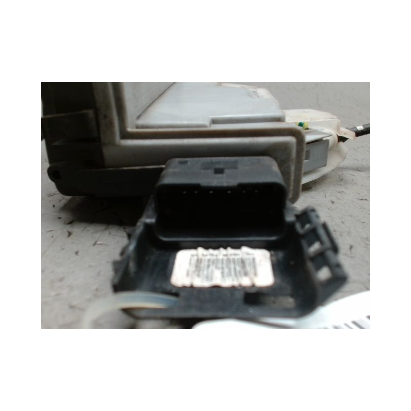 SYSTEME CONDAMNATION ARRIERE DROIT PEUGEOT 5008 2009-