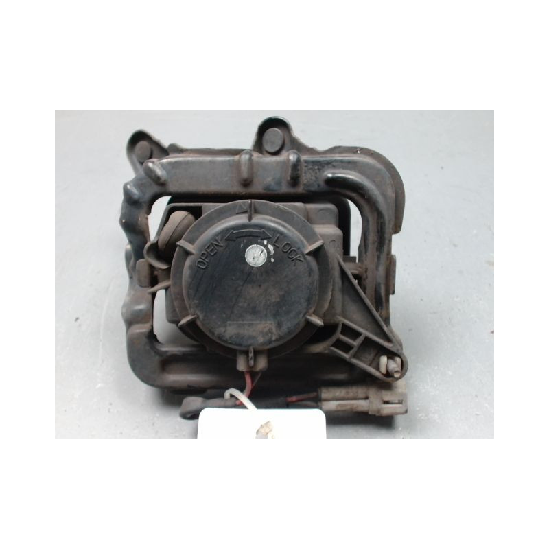 PHARE ANTIBROUILLARD AVANT DROIT TOYOTA CELICA COUPE 2002-