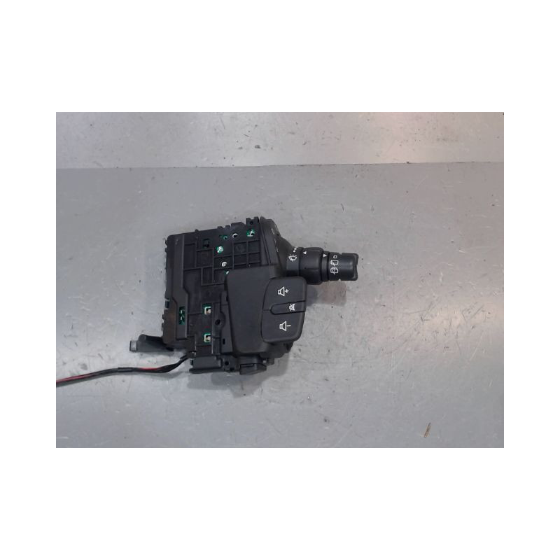 COMMANDE ESSUIE GLACE RENAULT MEGANE
