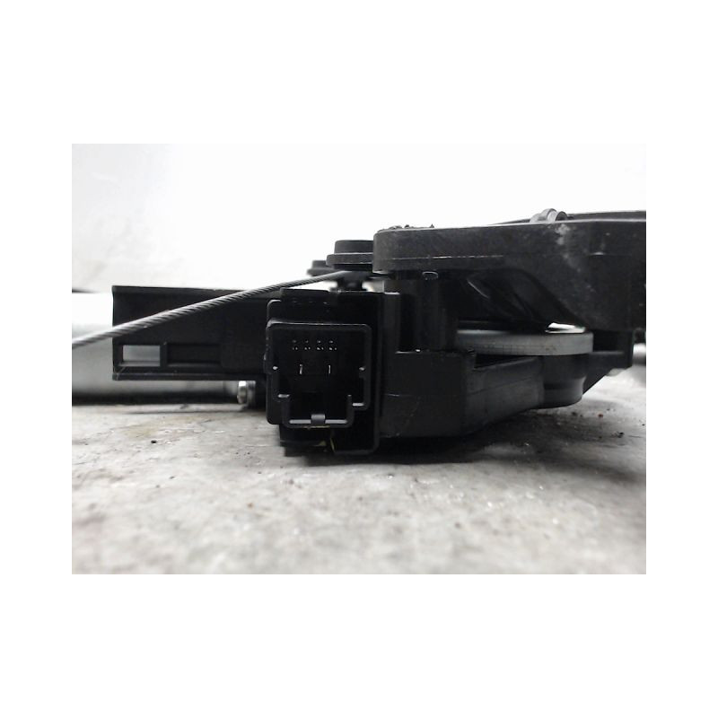 MECANISME+MOTEUR LEVE-GLACE AVANT DROIT VOLVO XC60
