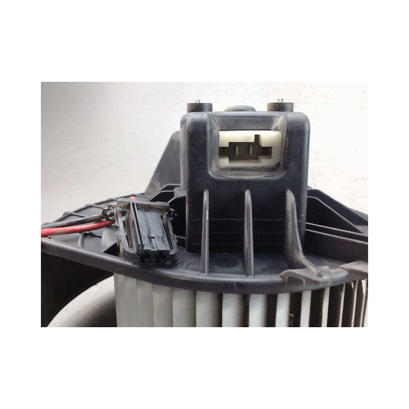 MOTEUR VENTILATEUR CHAUFFAGE RENAULT KANGOO