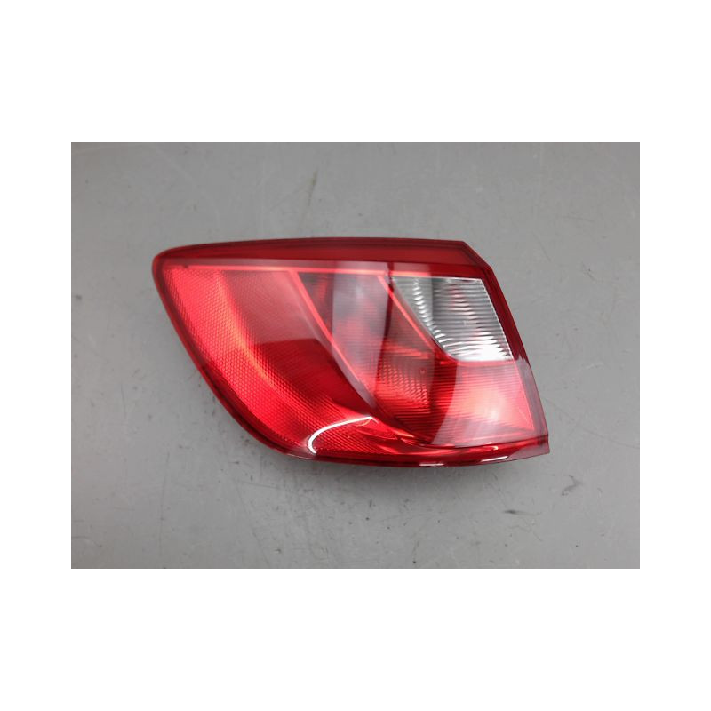 FEU ARRIERE GAUCHE  SEAT IBIZA