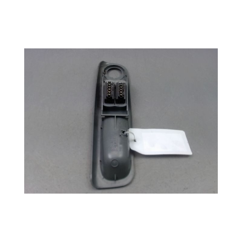 COMMANDE LEVE-GLACE PORTE AVG RENAULT TWINGO I Phase 3 2000-2007