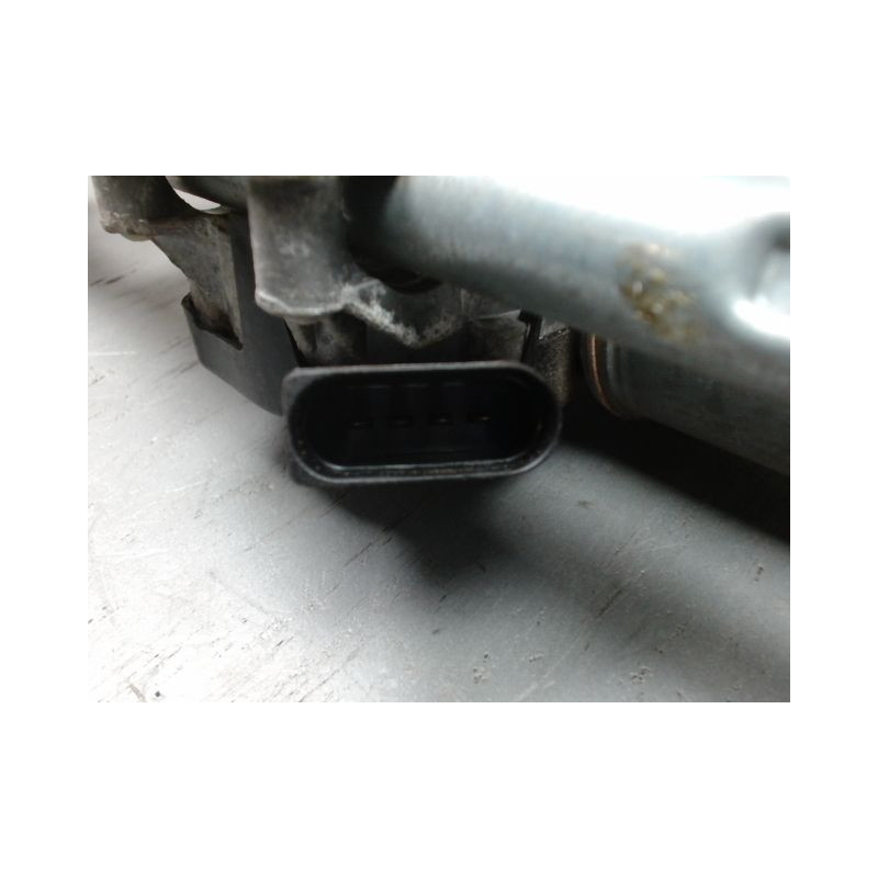 MECANISME ESSUIE-GLACE AVANT OPEL CORSA 06-09