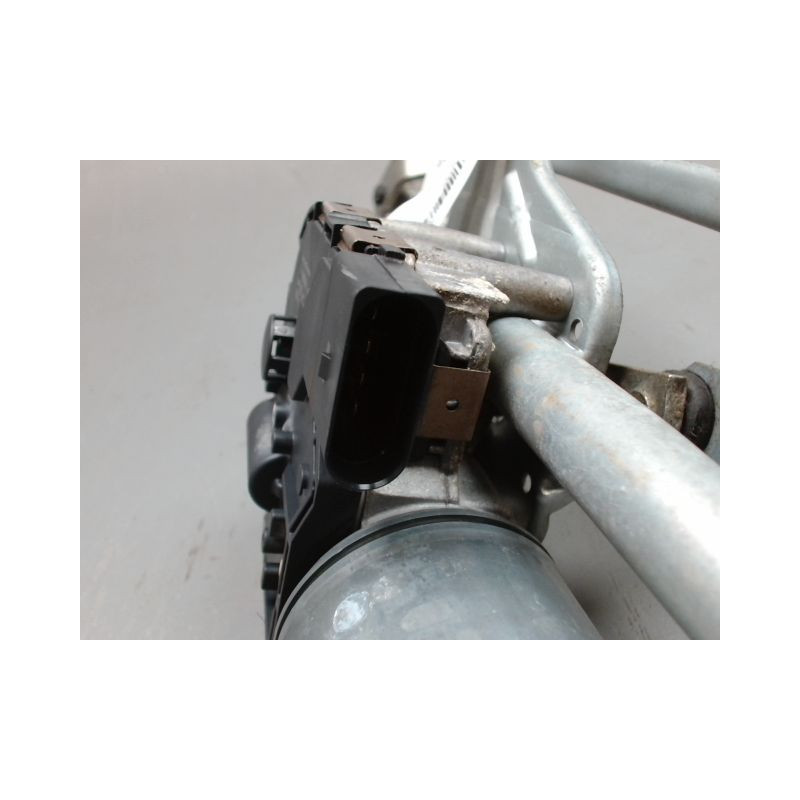 MECANISME ESSUIE-GLACE AVANT VOLVO XC60