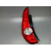 FEU ARRIERE GAUCHE  OPEL AGILA