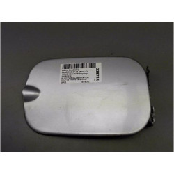 VOLET DE TRAPPE CARBURANT