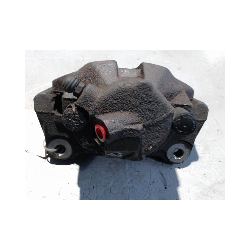 ETRIER DE FREIN AVANT DROIT AUDI A4 AVANT 04-08