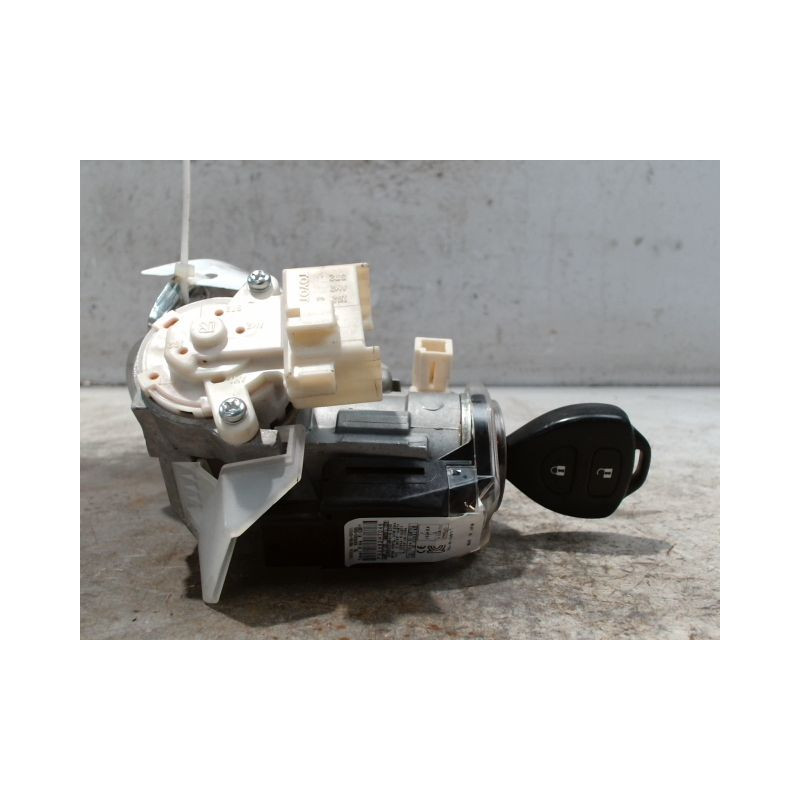 ANTIVOL DE DIRECTION TOYOTA VERSO 2010-