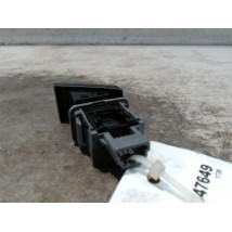 BOUTON DE WARNING TOYOTA VERSO 2010-