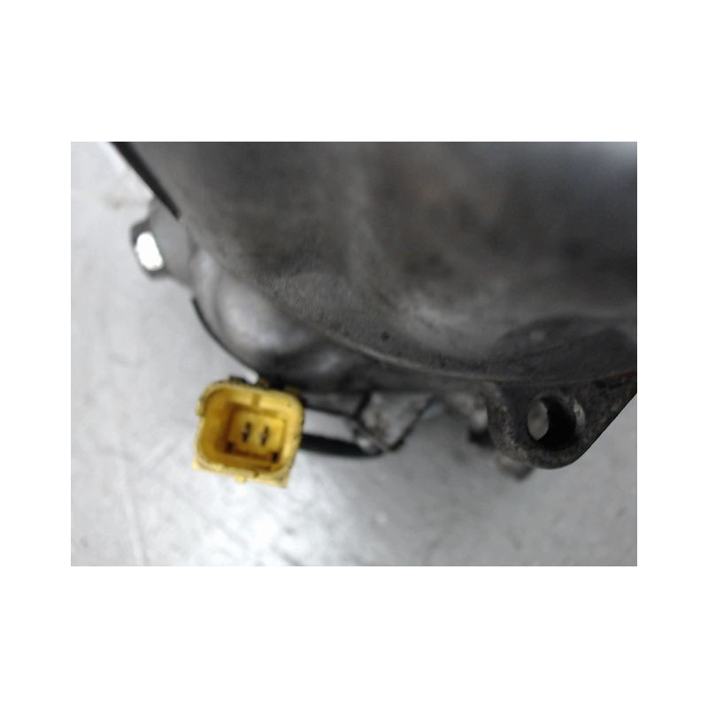 COMPRESSEUR AIR CONDITIONNE SUZUKI SX4