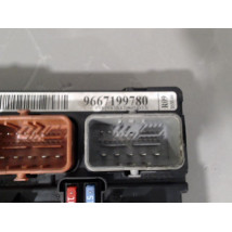 BOITE A FUSIBLES PEUGEOT 207 2009-