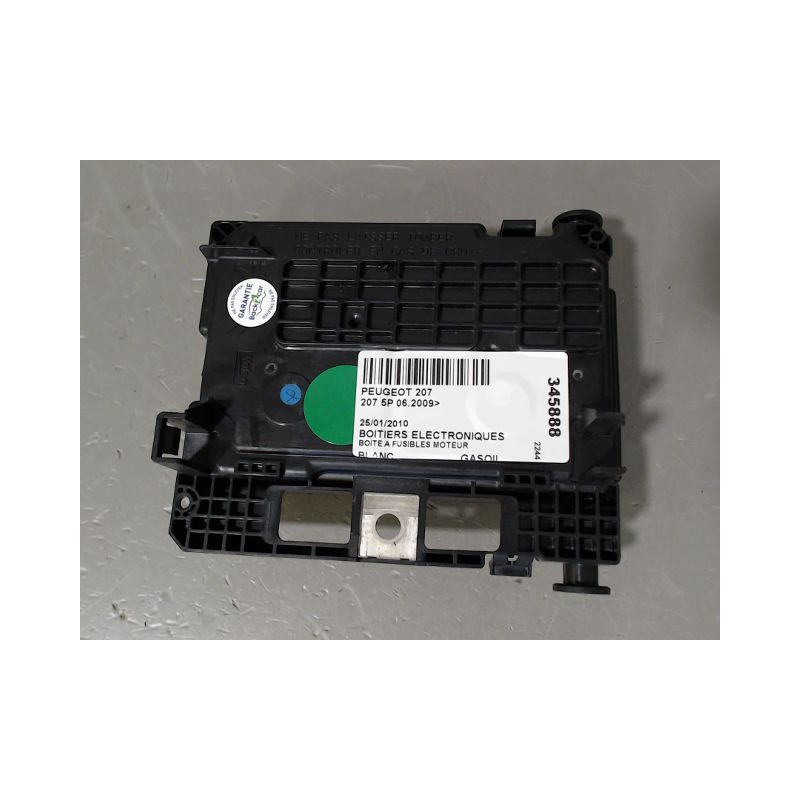 BOITE A FUSIBLES PEUGEOT 207 2009-