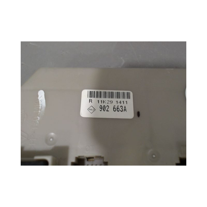BOITE A FUSIBLES RENAULT CLIO III 2007-