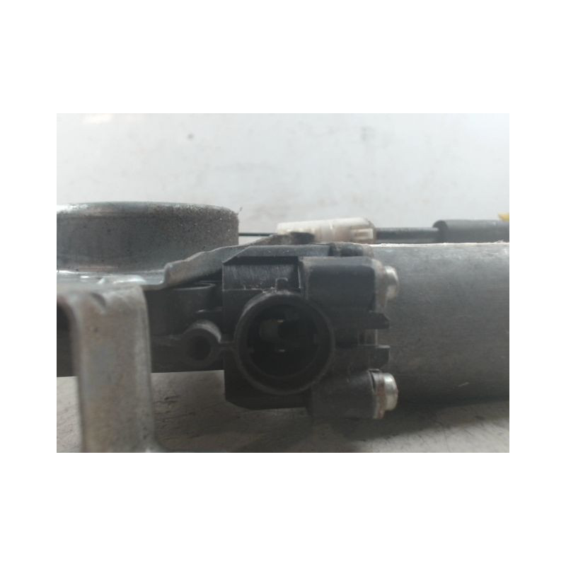 MECANISME+MOTEUR LEVE-GLACE AVANT DROIT NISSAN NOTE