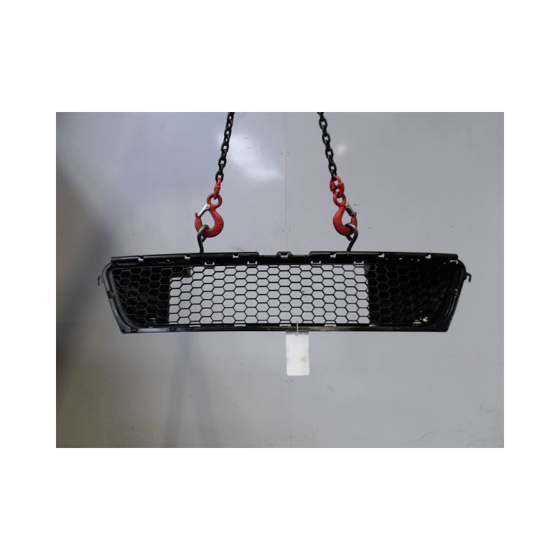 GRILLE PARE-CHOC AVANT DACIA SANDERO 2008-