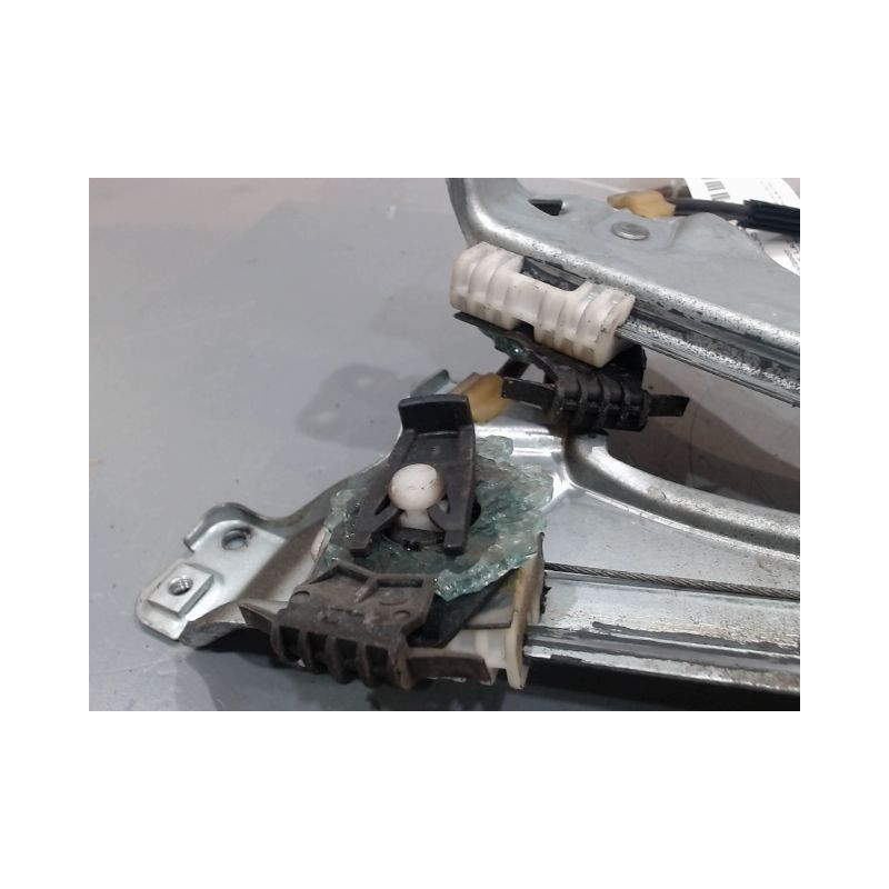 MECANISME+MOTEUR LEVE-GLACE AVANT DROIT RENAULT CLIO