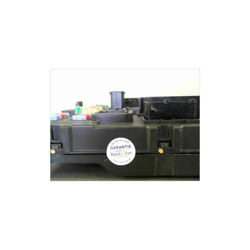 BOITIER GESTION HABITACLE PEUGEOT 206+ 09-13