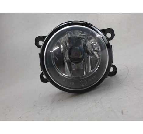 PHARE ANTIBROUILLARD AVD