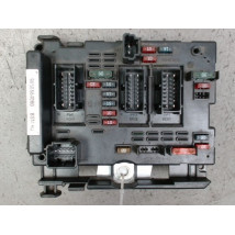 BOITE A FUSIBLES PEUGEOT 307 2001-2005