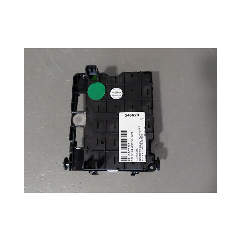 BOITE A FUSIBLES PEUGEOT 307 2001-2005