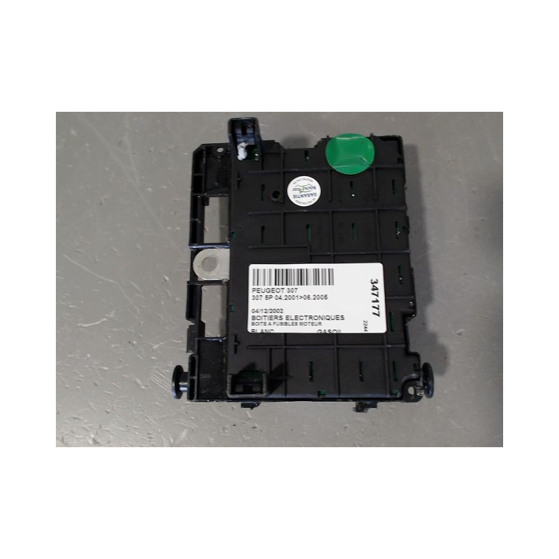 BOITE A FUSIBLES PEUGEOT 307 2001-2005