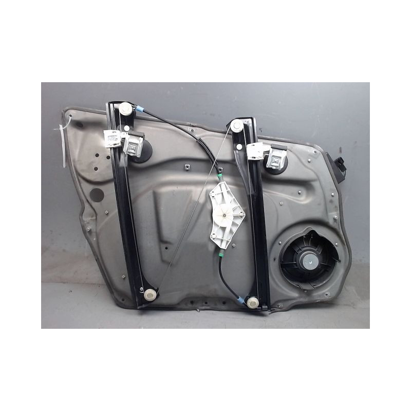 MECANISME+MOTEUR LEVE-GLACE AVANT DROIT MERCEDES CLASSE A