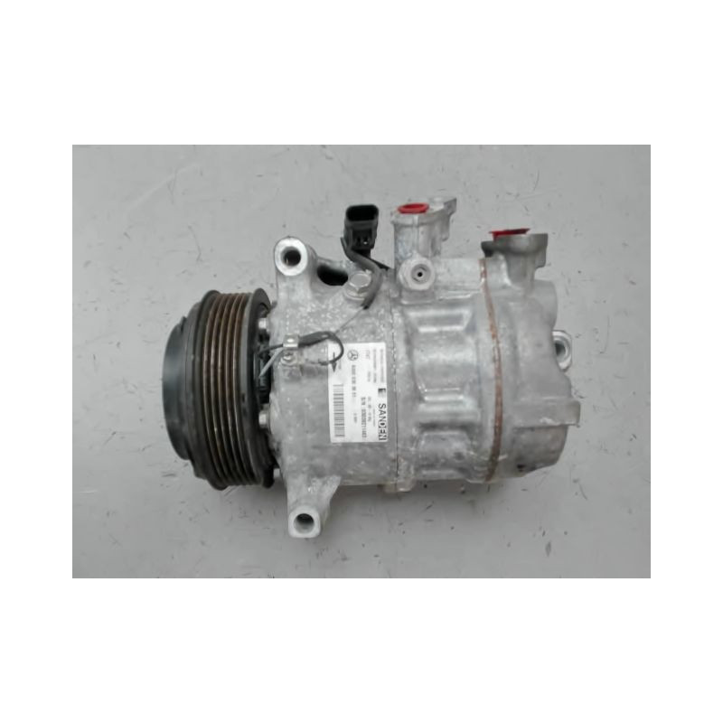 COMPRESSEUR AIR CONDITIONNE MERCEDES VITO