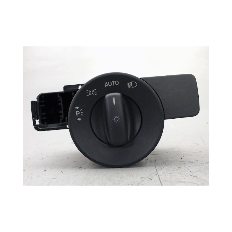 COMMANDE ECLAIRAGE MERCEDES VITO