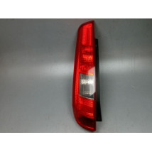 FEU ARRIERE GAUCHE  FORD FIESTA 02 -05