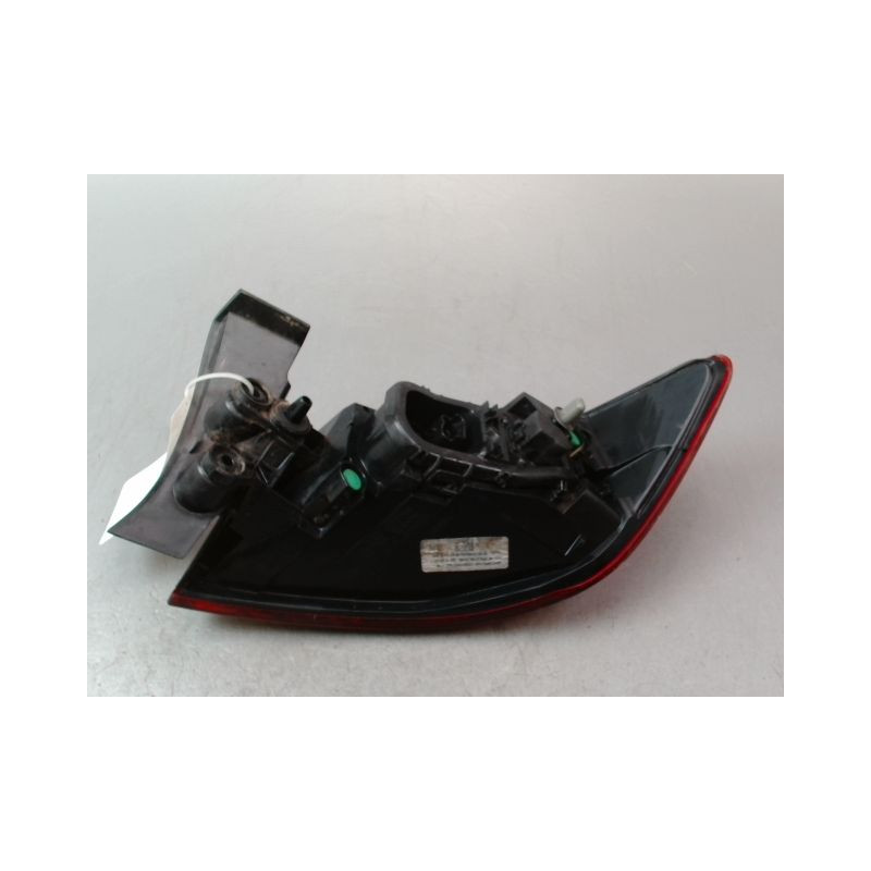 FEU ARRIERE GAUCHE  RENAULT CLIO IV Phase 1 2012-...