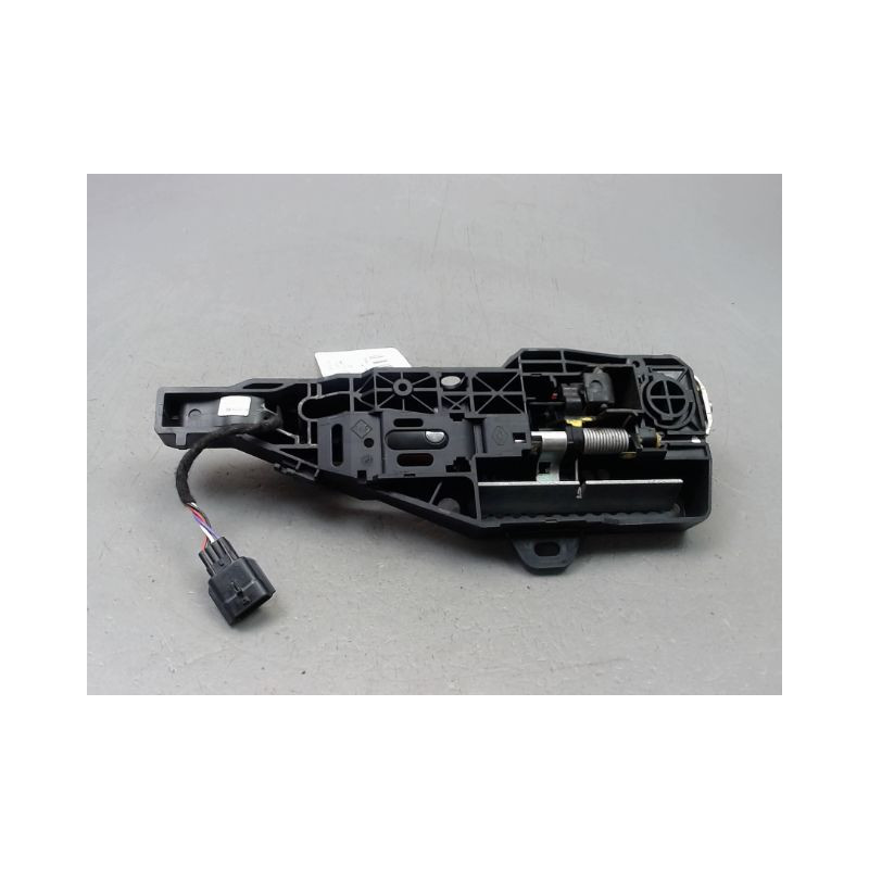 POIGNEE EXTERIEURE PORTE AVANT DROIT RENAULT CLIO IV Phase 1 2012-...