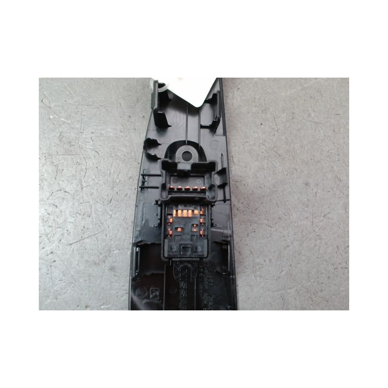 COMMANDE LEVE-GLACE PORTE ARG NISSAN LEAF 2011-...