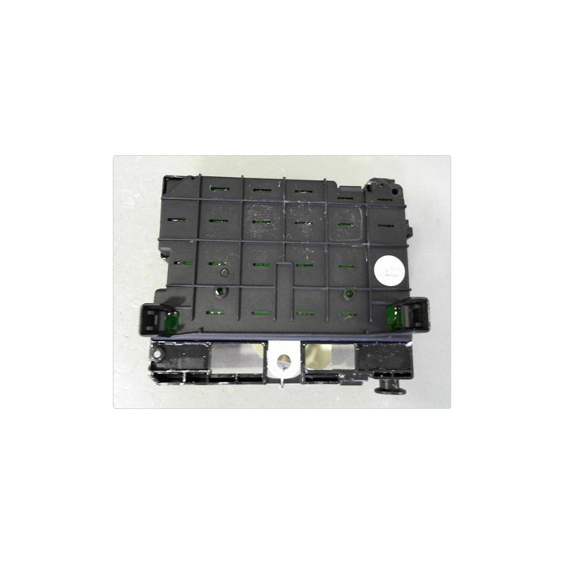 BOITE A FUSIBLES PEUGEOT 206 98-09