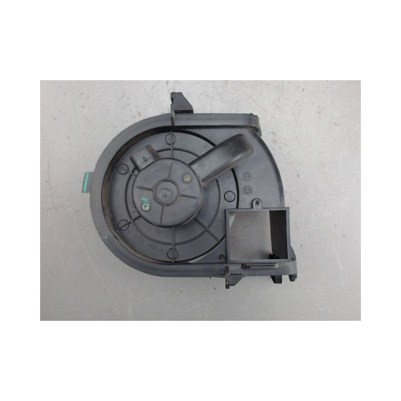 MOTEUR VENTILATEUR CHAUFFAGE RENAULT CLIO