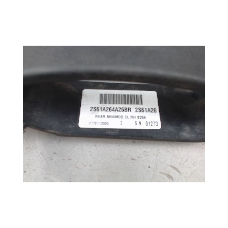 POIGNEE EXTERIEURE PORTE ARRIERE DROIT FORD FIESTA
