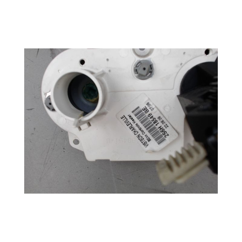 COMMANDE DE CHAUFFAGE FORD FIESTA